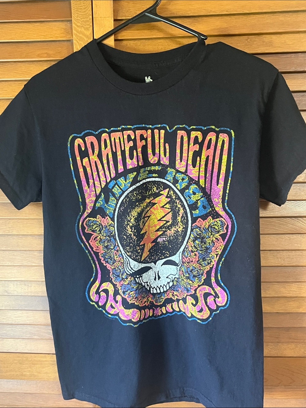 Grateful Dead Black Tee with Multicolor Psychedelic Skull Size XS